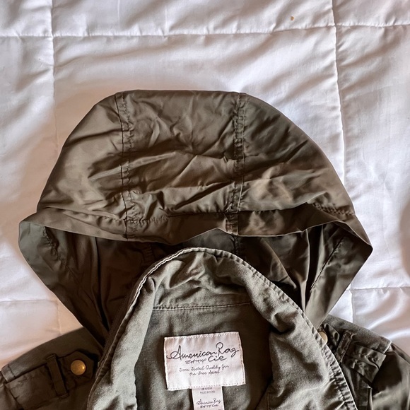 American Rag Army Green Jacket - Picture 3 of 4